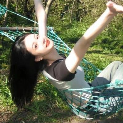 布劳涅森林的女人们